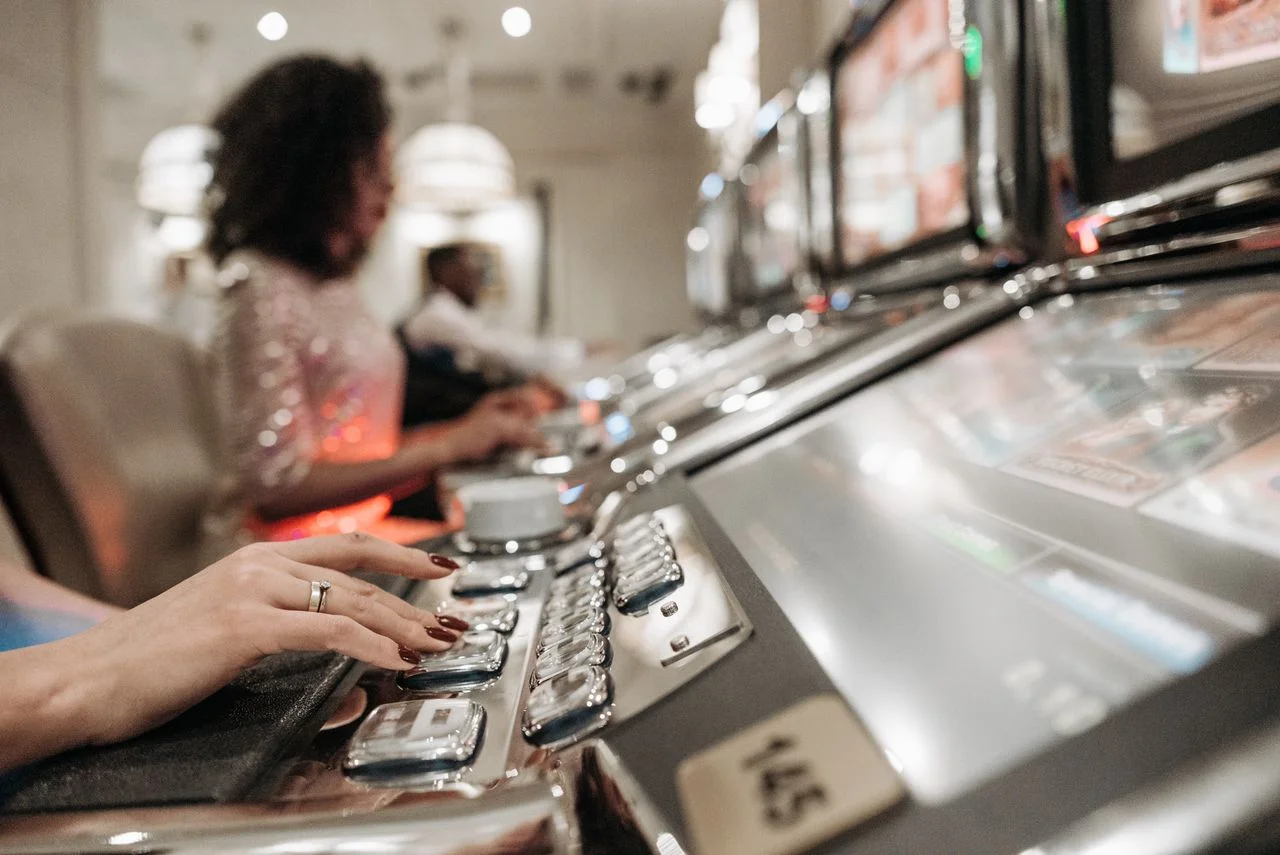 Chơi game nào tại qbet để thăng hạng VIP nhanh nhất?